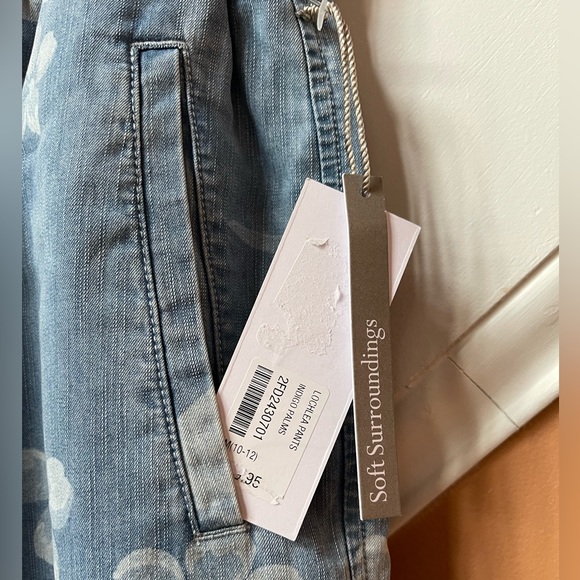 Soft Surroundings NWT Lochlea Indigo Palms Sz M (10/12) soft relaxed pants/jeans - Picture 4 of 7